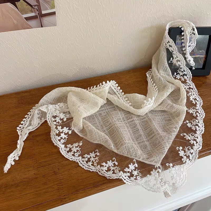 Travel Accessories For Elderly - Fashion Lace Triangle Headscarf Romantic Floral