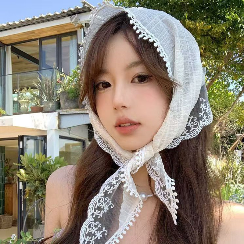 French Chic Alice White Lace T - Travel Accessories For Elderly recension och pris