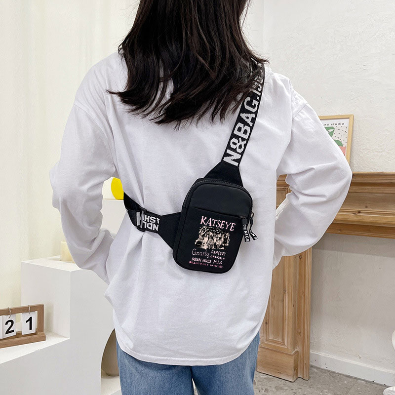 Fashion K POP K-KATSEYE Women' - Travel Accessories Cute recension och pris