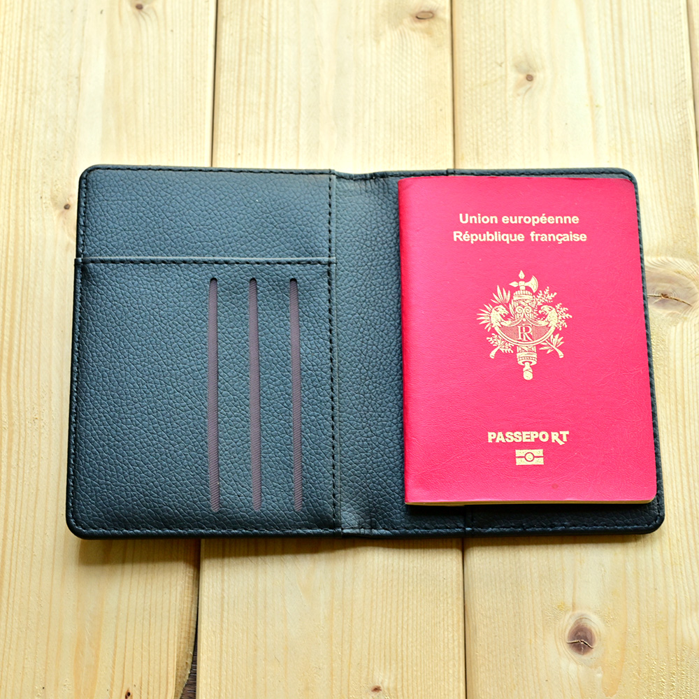 Metal Russian National Emblem  - Travel Accessories In Bulk recension och pris