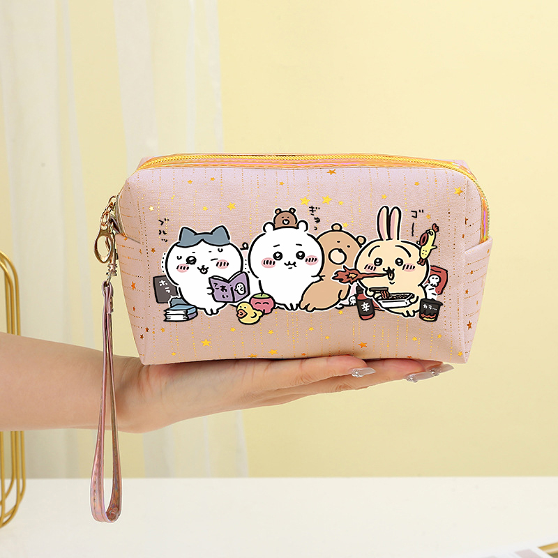 Chiikawas Hachiware Usagi Make - Travel Accessories Toiletry Bag recension och pris