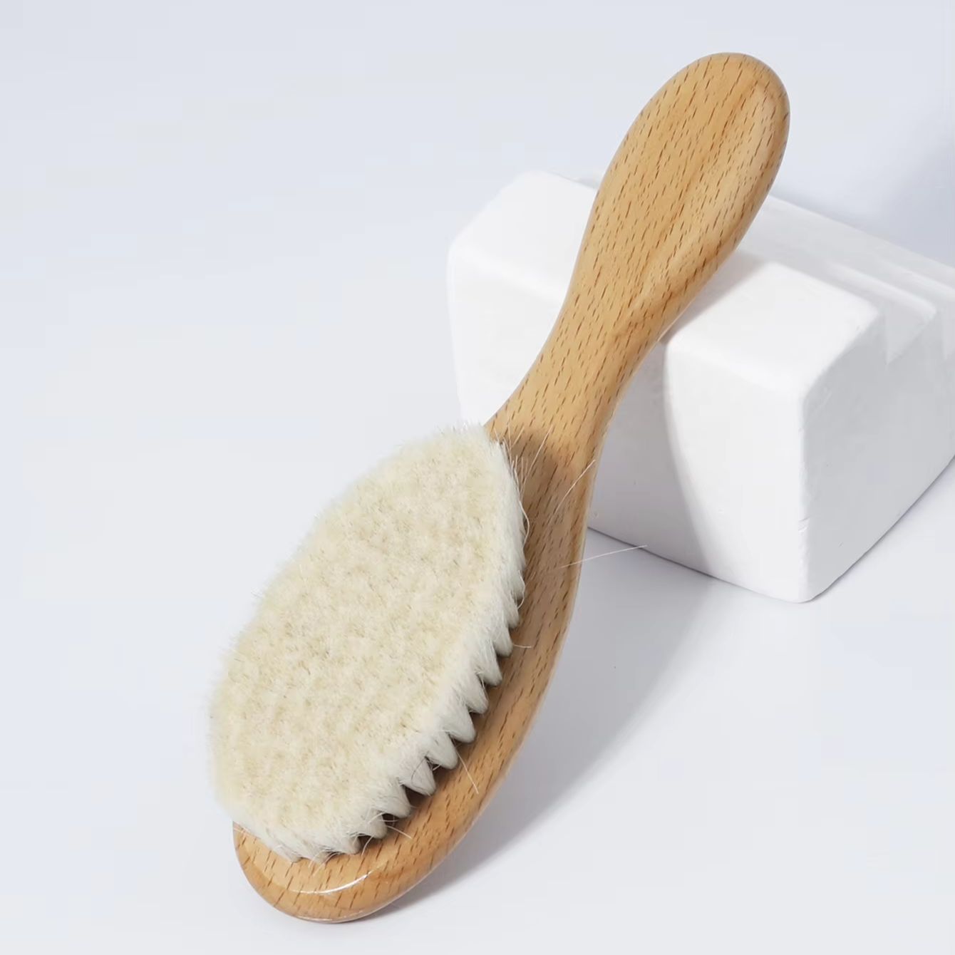 Wooden Ultra Soft Goat Hair Br - Travel Accessories For Elderly recension och pris