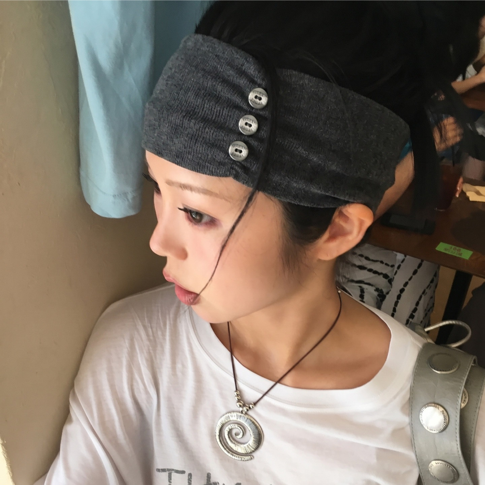 Ins Vintage Wide Button Headba - Travel Accessories For Elderly recension och pris