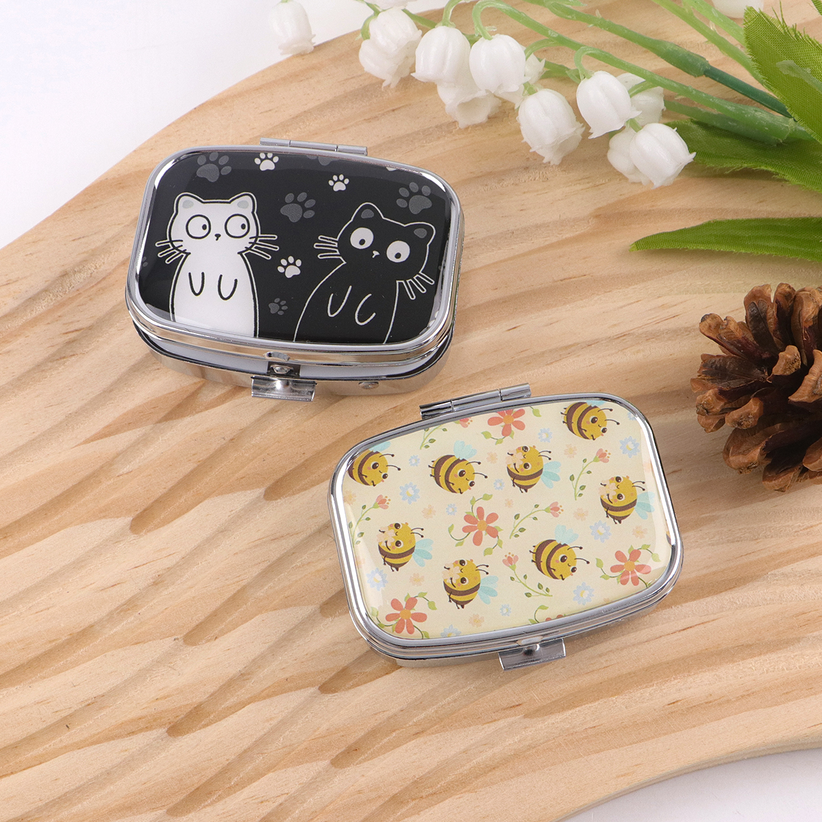 Cat Mini Pill Box 2-Compartmen - Travel Accessories For Japan recension och pris