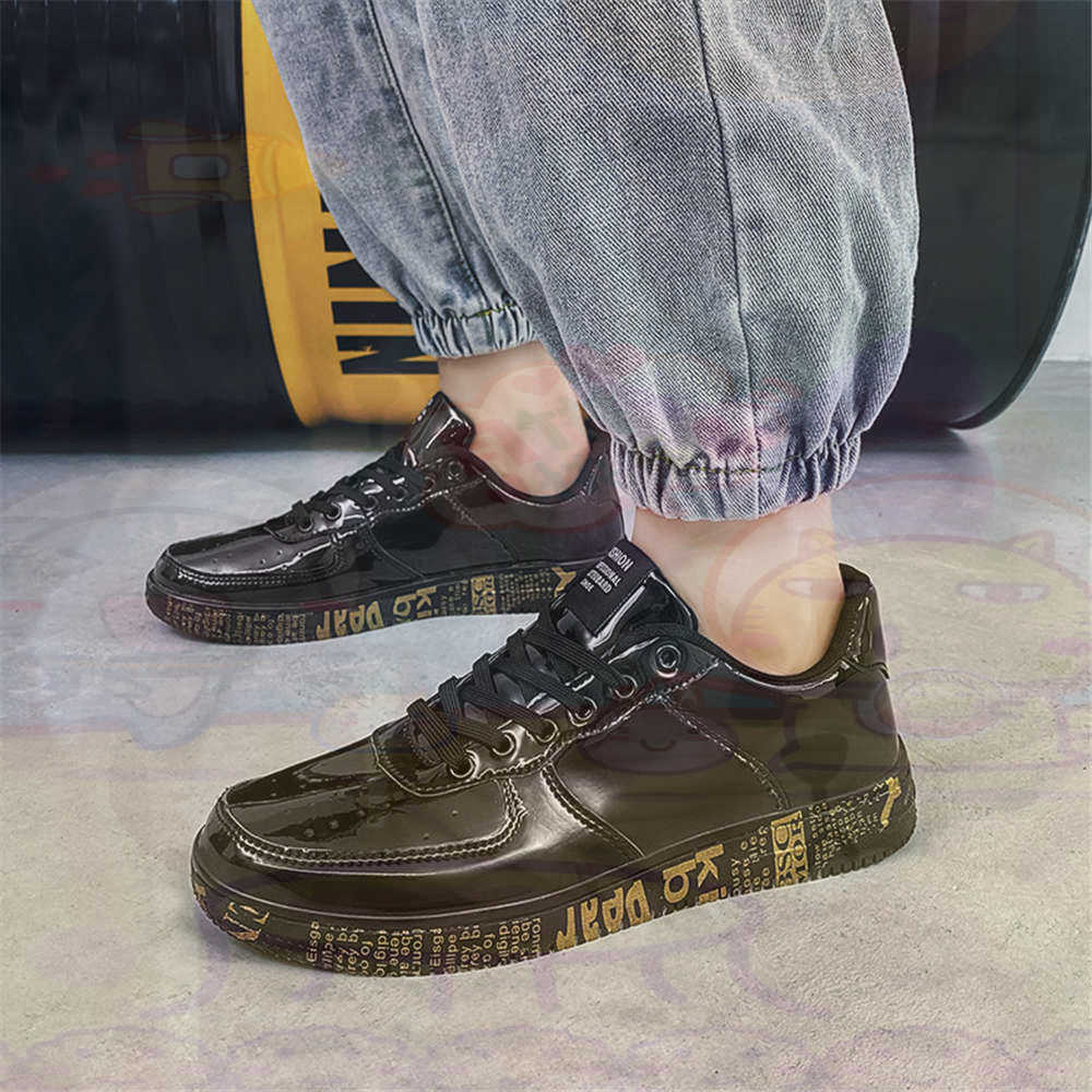 Round Foot Size 45 Sneakers Wh - Travel Accessories For Young Men recension och pris